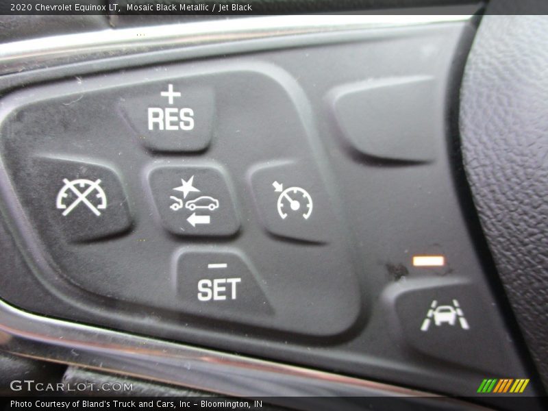 Mosaic Black Metallic / Jet Black 2020 Chevrolet Equinox LT