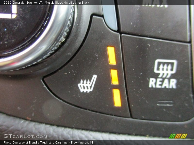 Mosaic Black Metallic / Jet Black 2020 Chevrolet Equinox LT