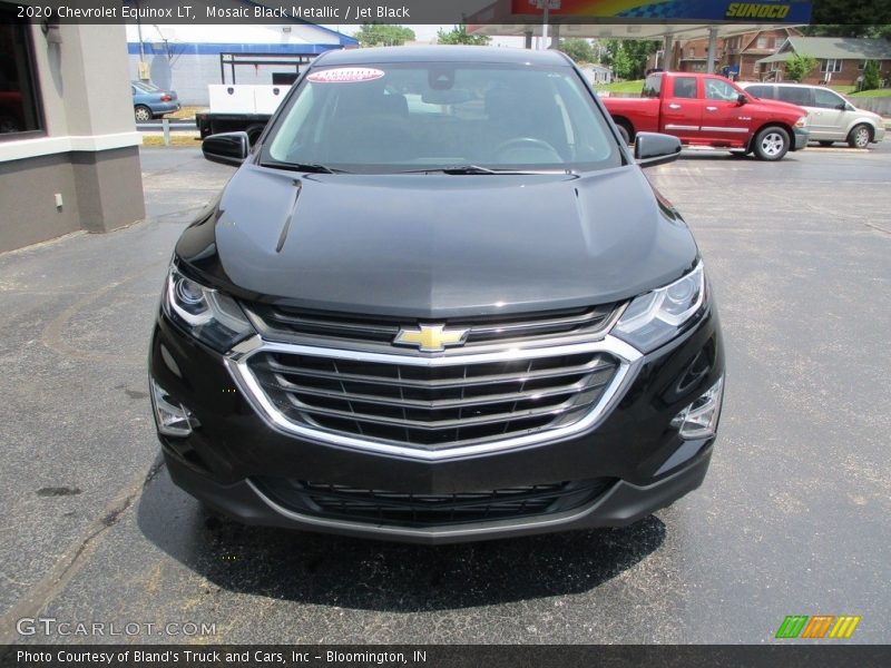 Mosaic Black Metallic / Jet Black 2020 Chevrolet Equinox LT
