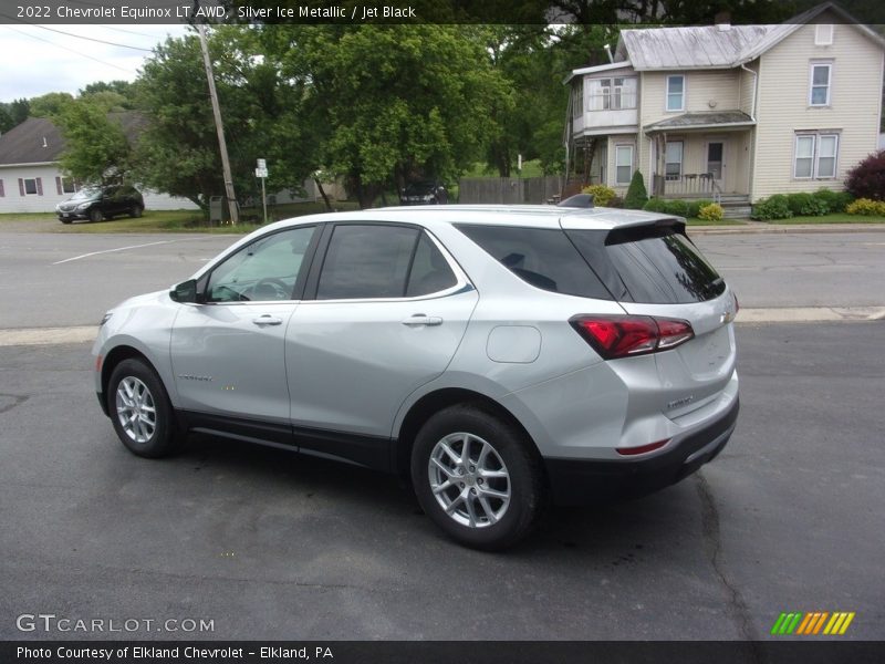 Silver Ice Metallic / Jet Black 2022 Chevrolet Equinox LT AWD