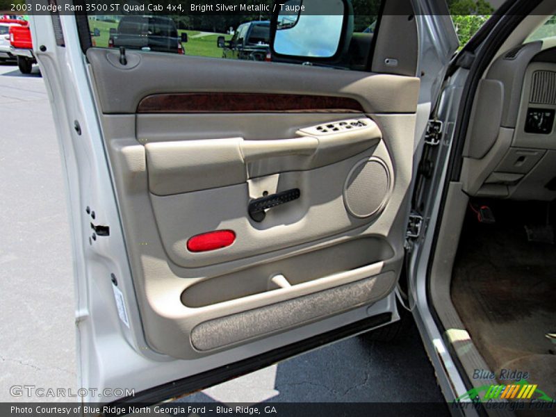 Door Panel of 2003 Ram 3500 ST Quad Cab 4x4