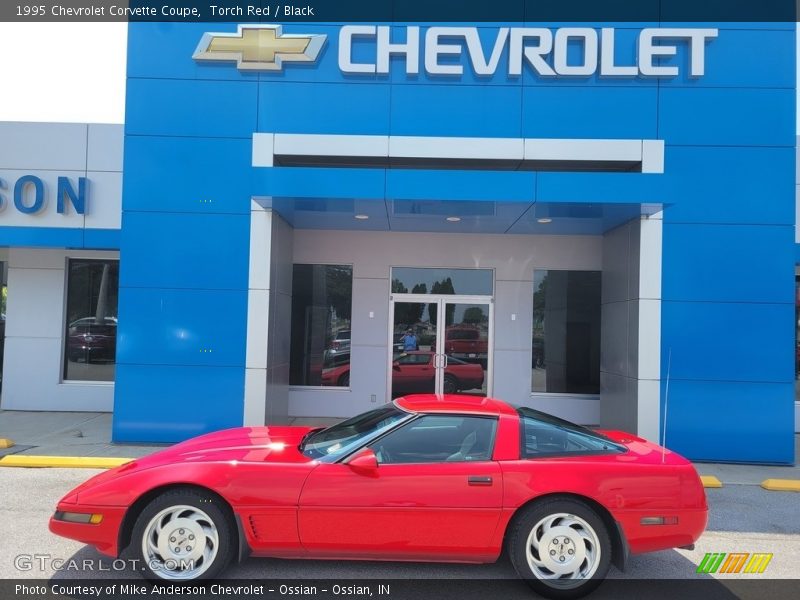 Torch Red / Black 1995 Chevrolet Corvette Coupe