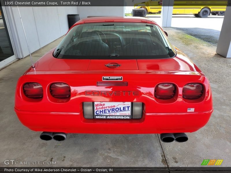 Torch Red / Black 1995 Chevrolet Corvette Coupe
