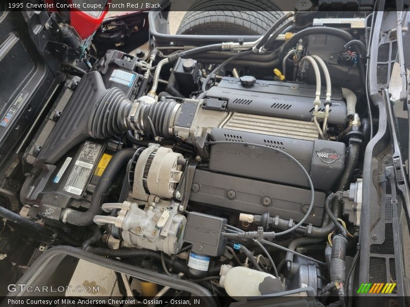 Torch Red / Black 1995 Chevrolet Corvette Coupe