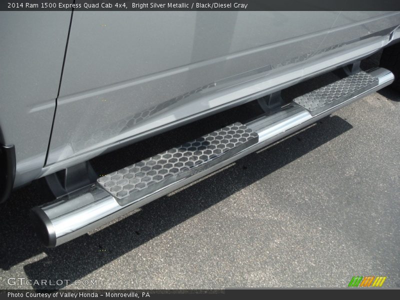Bright Silver Metallic / Black/Diesel Gray 2014 Ram 1500 Express Quad Cab 4x4