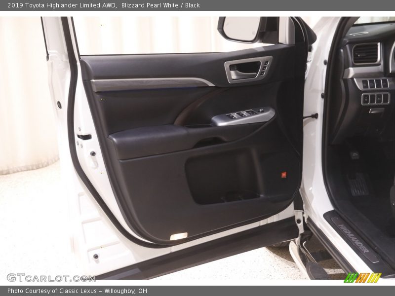 Blizzard Pearl White / Black 2019 Toyota Highlander Limited AWD