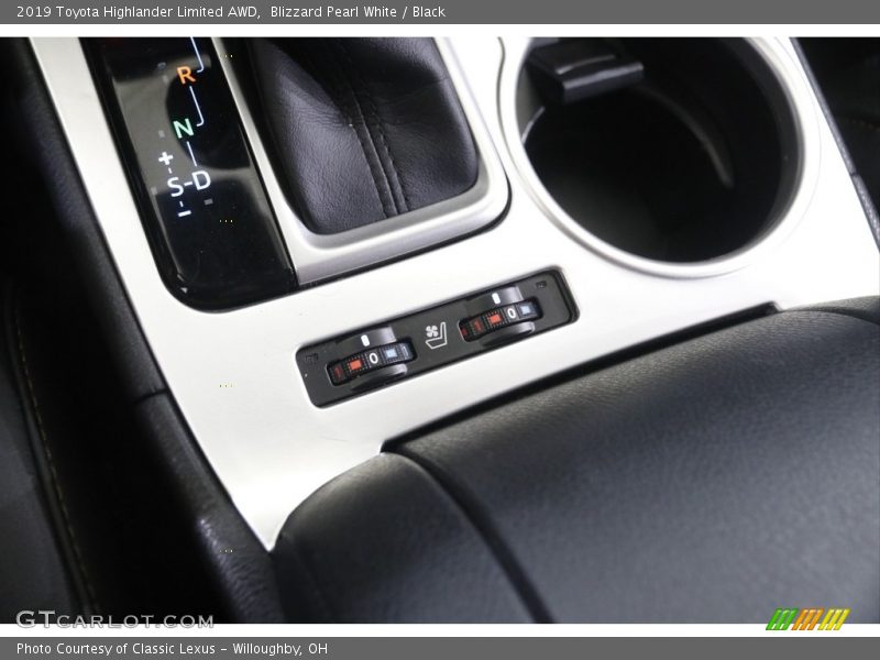 Blizzard Pearl White / Black 2019 Toyota Highlander Limited AWD