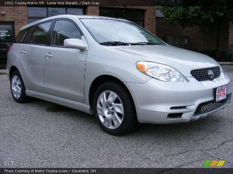 Lunar Mist Metallic / Dark Gray 2003 Toyota Matrix XR