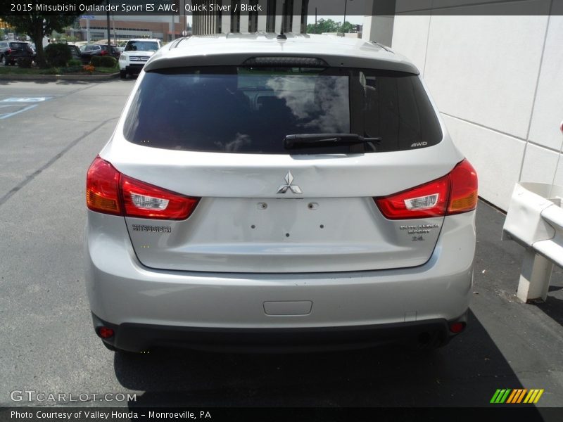 Quick Silver / Black 2015 Mitsubishi Outlander Sport ES AWC