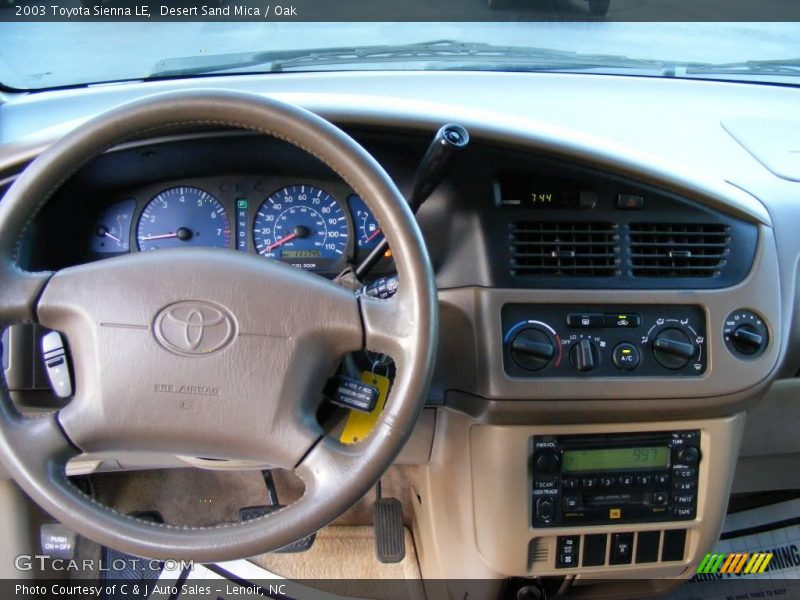 Desert Sand Mica / Oak 2003 Toyota Sienna LE