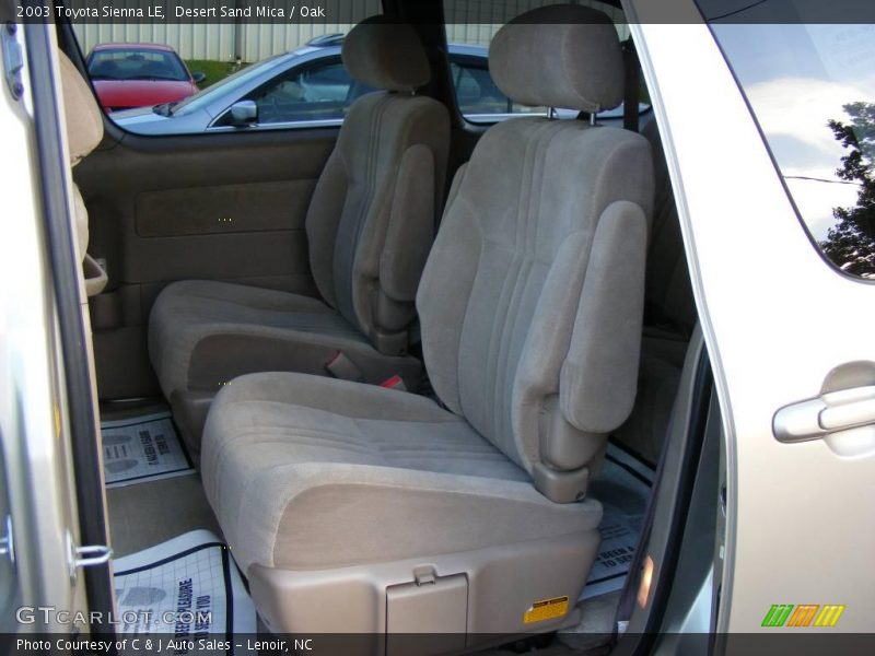 Desert Sand Mica / Oak 2003 Toyota Sienna LE