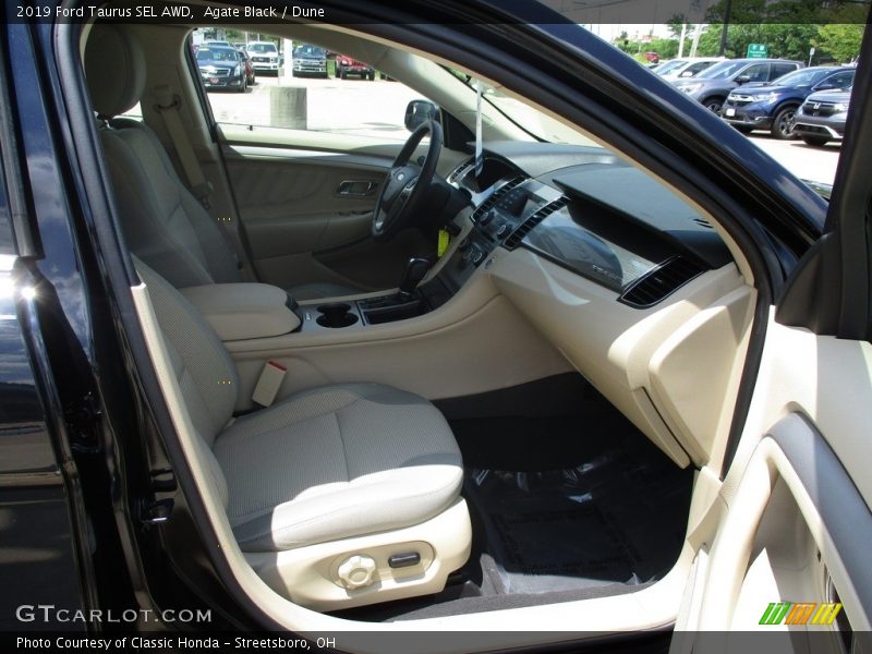 Agate Black / Dune 2019 Ford Taurus SEL AWD