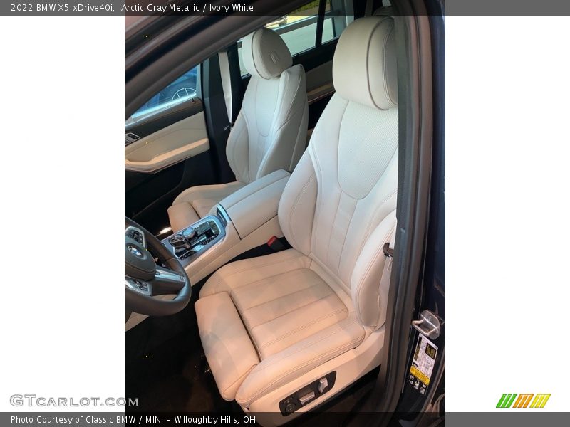  2022 X5 xDrive40i Ivory White Interior