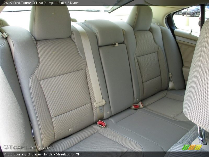 Agate Black / Dune 2019 Ford Taurus SEL AWD