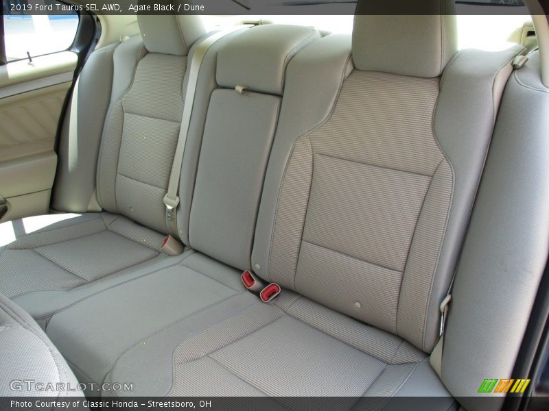 Agate Black / Dune 2019 Ford Taurus SEL AWD