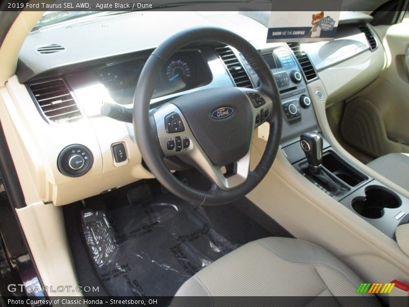 Agate Black / Dune 2019 Ford Taurus SEL AWD