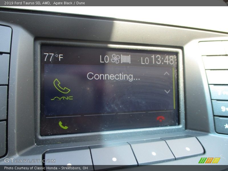 Agate Black / Dune 2019 Ford Taurus SEL AWD