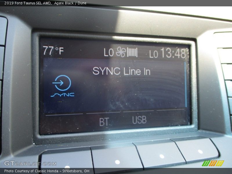 Agate Black / Dune 2019 Ford Taurus SEL AWD