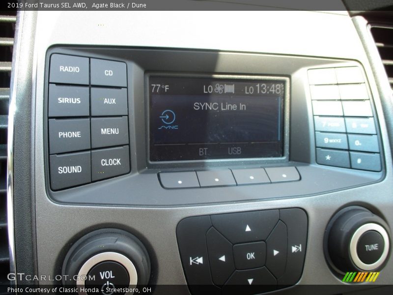 Agate Black / Dune 2019 Ford Taurus SEL AWD