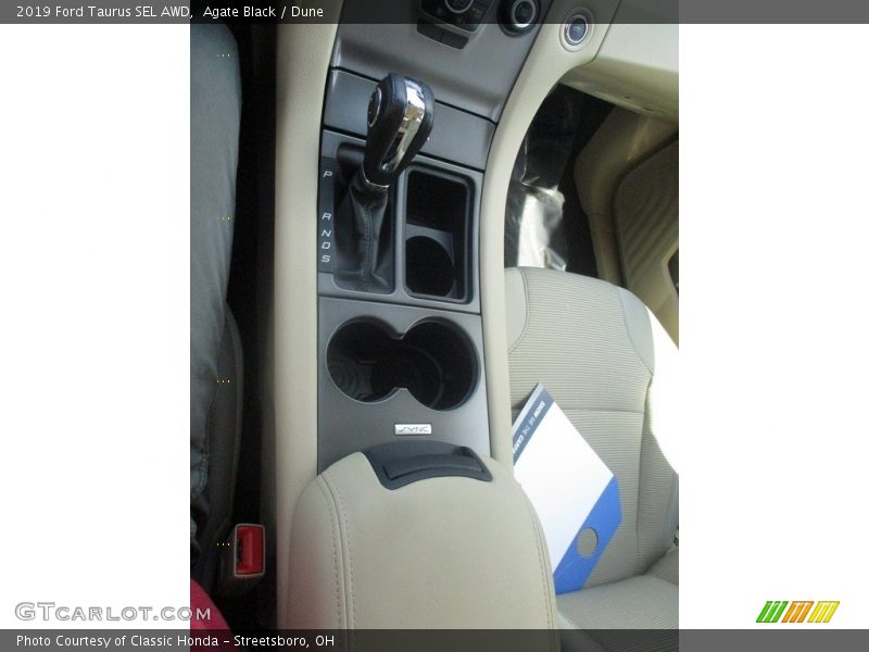 Agate Black / Dune 2019 Ford Taurus SEL AWD