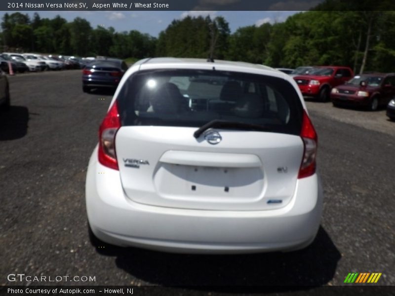 Aspen White / Wheat Stone 2014 Nissan Versa Note SV