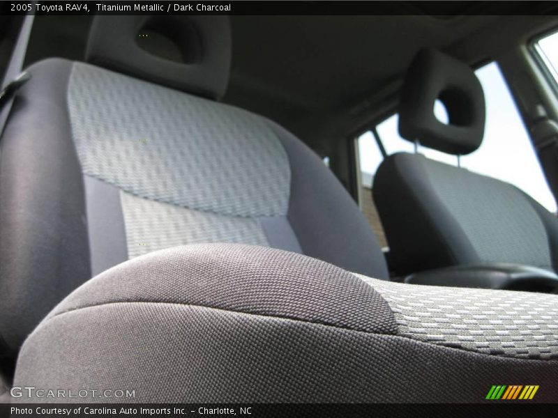 Titanium Metallic / Dark Charcoal 2005 Toyota RAV4