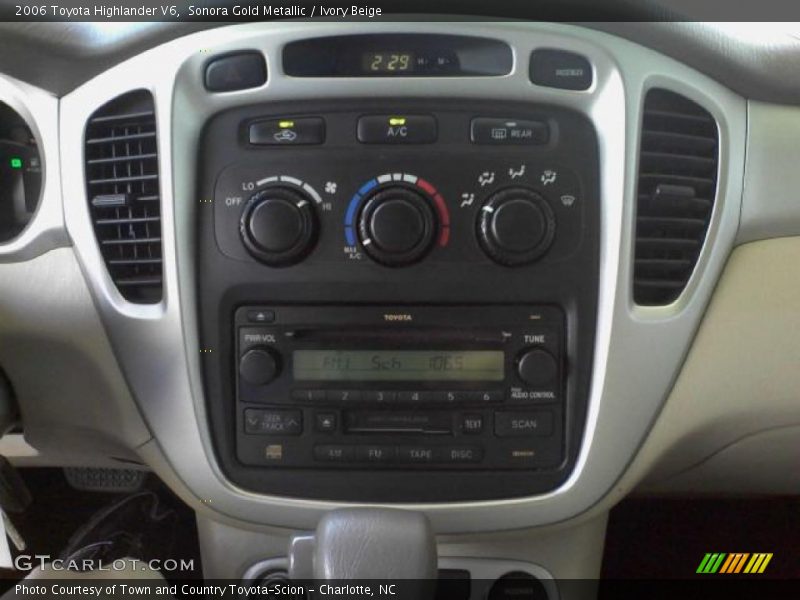 Sonora Gold Metallic / Ivory Beige 2006 Toyota Highlander V6