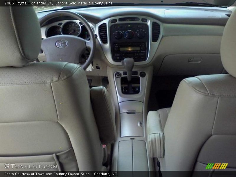 Sonora Gold Metallic / Ivory Beige 2006 Toyota Highlander V6