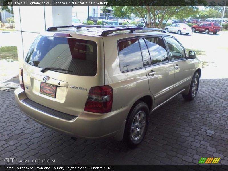 Sonora Gold Metallic / Ivory Beige 2006 Toyota Highlander V6