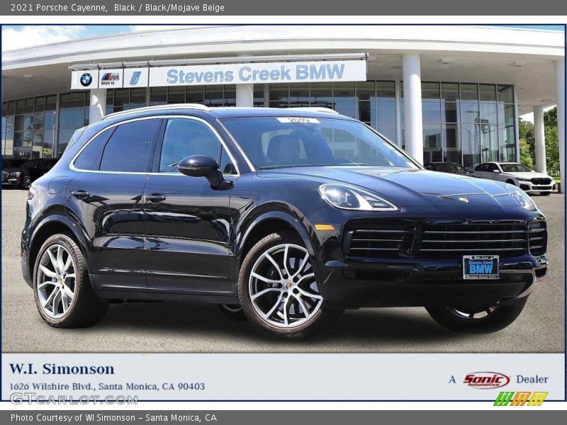 Black / Black/Mojave Beige 2021 Porsche Cayenne