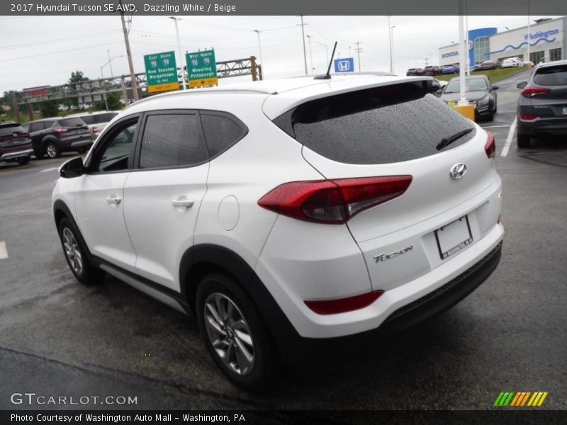 Dazzling White / Beige 2017 Hyundai Tucson SE AWD