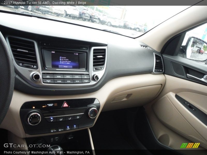 Dazzling White / Beige 2017 Hyundai Tucson SE AWD