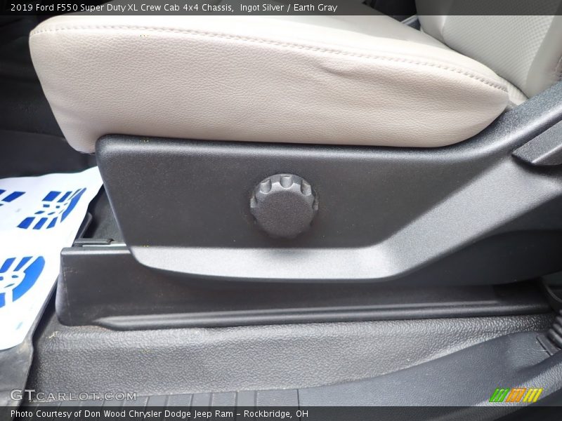 Ingot Silver / Earth Gray 2019 Ford F550 Super Duty XL Crew Cab 4x4 Chassis