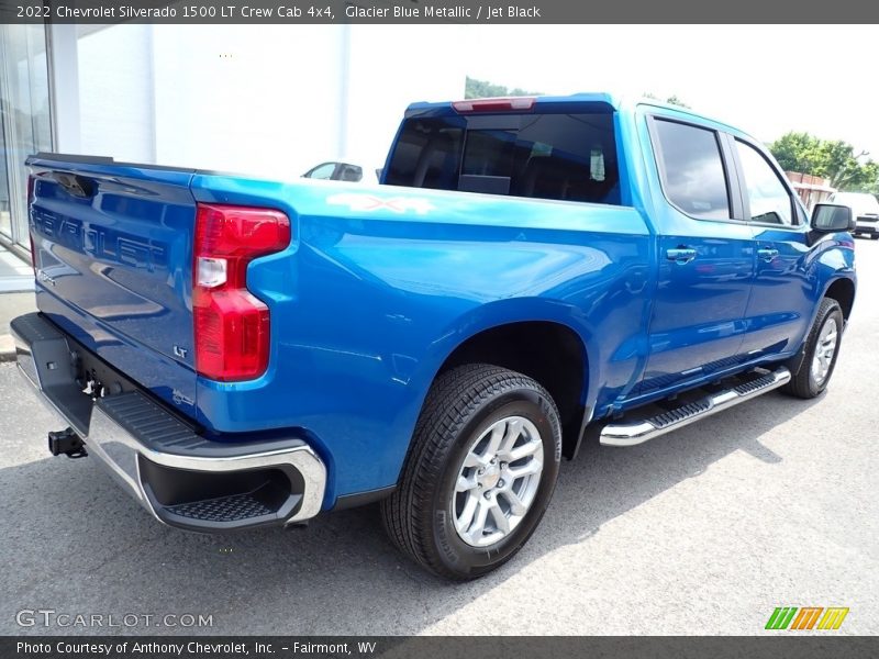 Glacier Blue Metallic / Jet Black 2022 Chevrolet Silverado 1500 LT Crew Cab 4x4