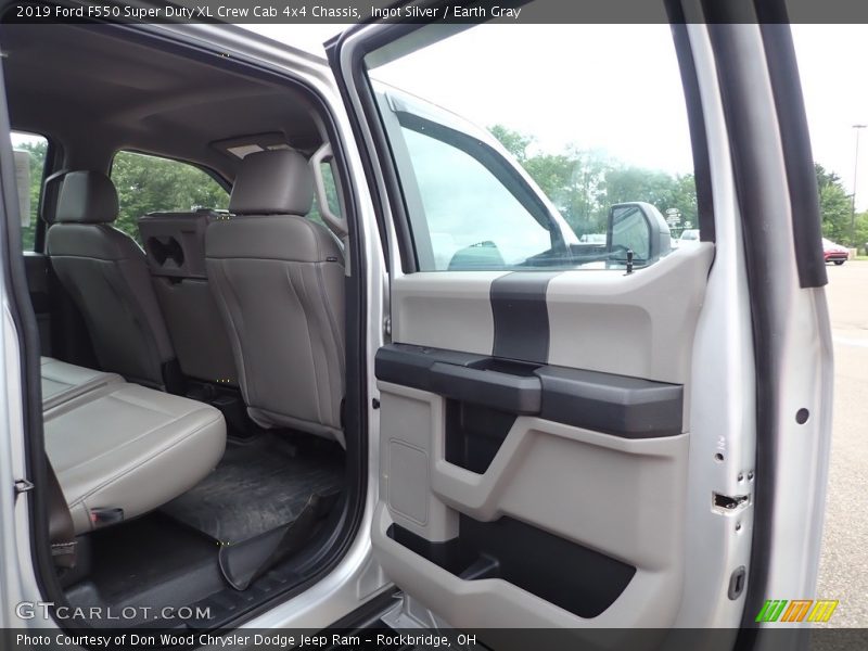 Ingot Silver / Earth Gray 2019 Ford F550 Super Duty XL Crew Cab 4x4 Chassis