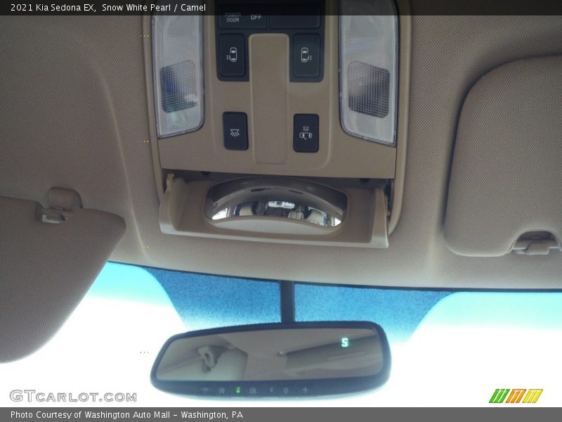 Snow White Pearl / Camel 2021 Kia Sedona EX