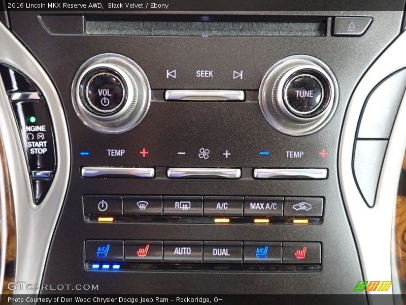 Controls of 2016 MKX Reserve AWD