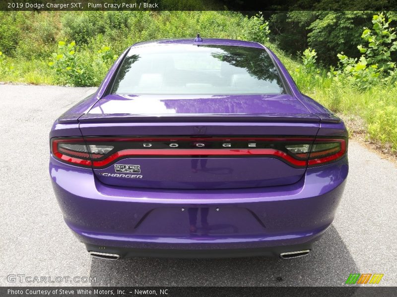 Plum Crazy Pearl / Black 2019 Dodge Charger SXT