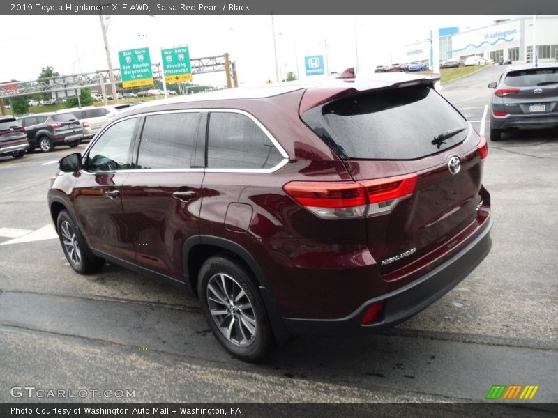 Salsa Red Pearl / Black 2019 Toyota Highlander XLE AWD