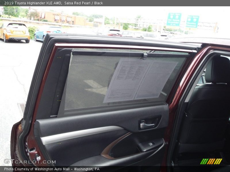 Salsa Red Pearl / Black 2019 Toyota Highlander XLE AWD