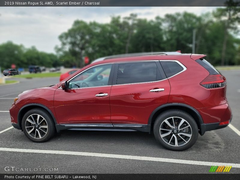 Scarlet Ember / Charcoal 2019 Nissan Rogue SL AWD