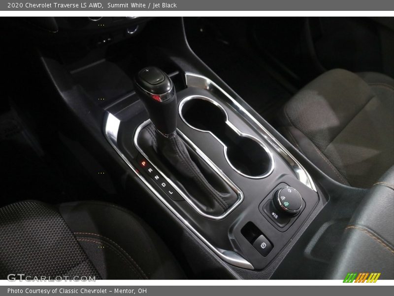 Summit White / Jet Black 2020 Chevrolet Traverse LS AWD