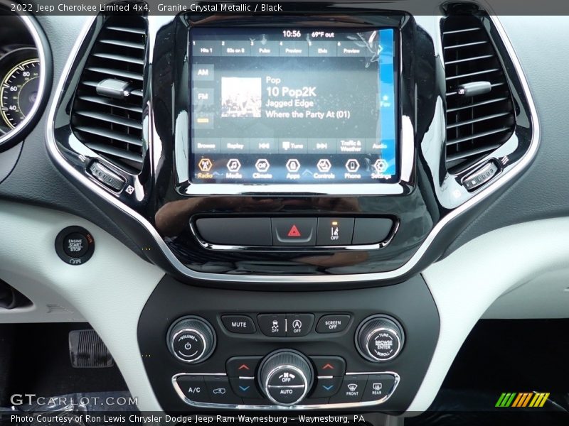 Granite Crystal Metallic / Black 2022 Jeep Cherokee Limited 4x4