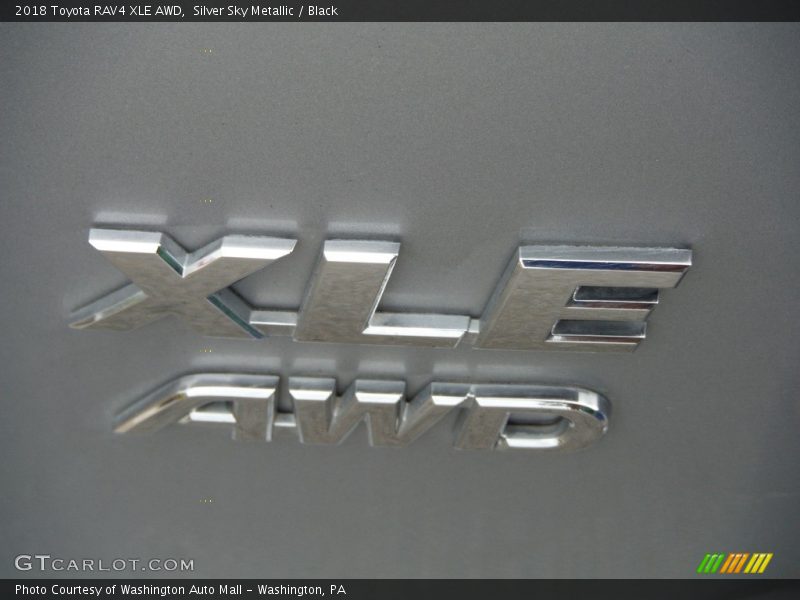 Silver Sky Metallic / Black 2018 Toyota RAV4 XLE AWD