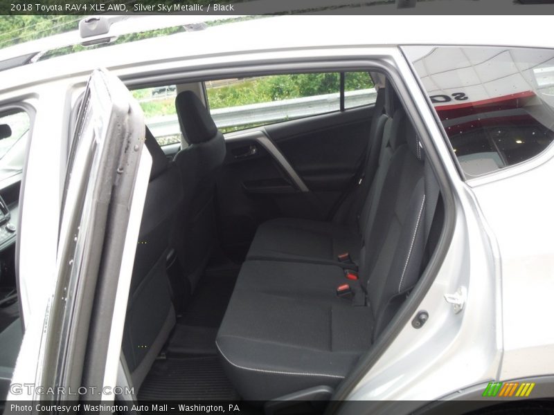 Silver Sky Metallic / Black 2018 Toyota RAV4 XLE AWD