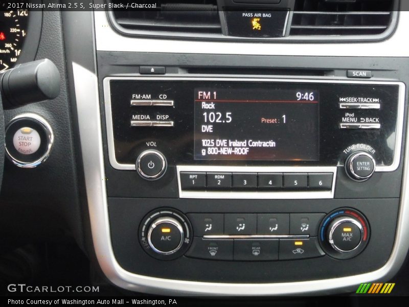 Super Black / Charcoal 2017 Nissan Altima 2.5 S