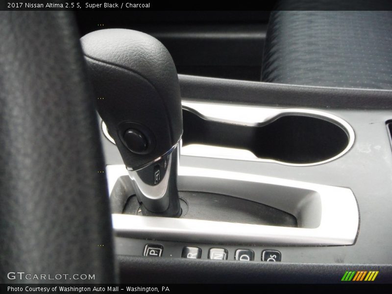 Super Black / Charcoal 2017 Nissan Altima 2.5 S
