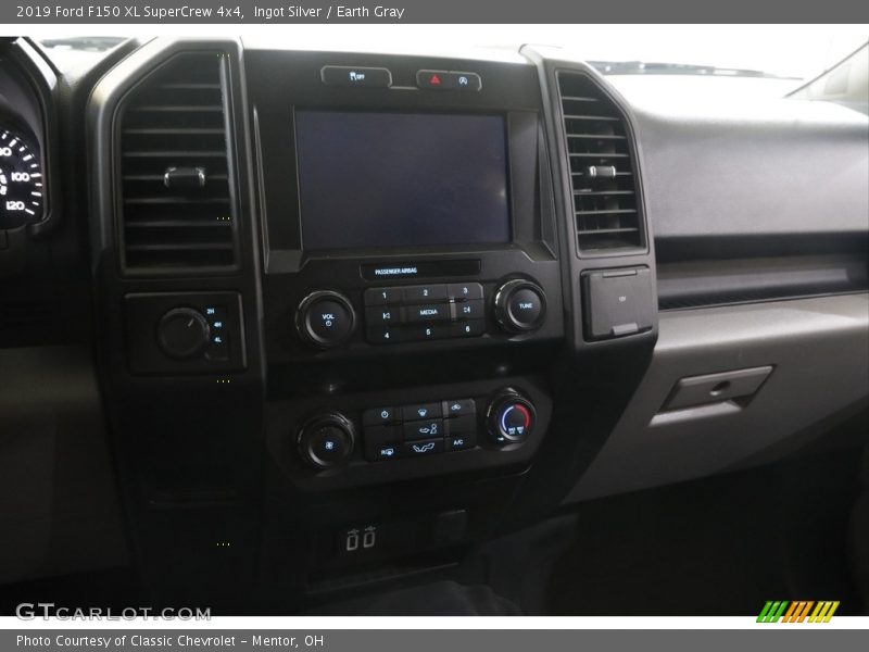 Ingot Silver / Earth Gray 2019 Ford F150 XL SuperCrew 4x4