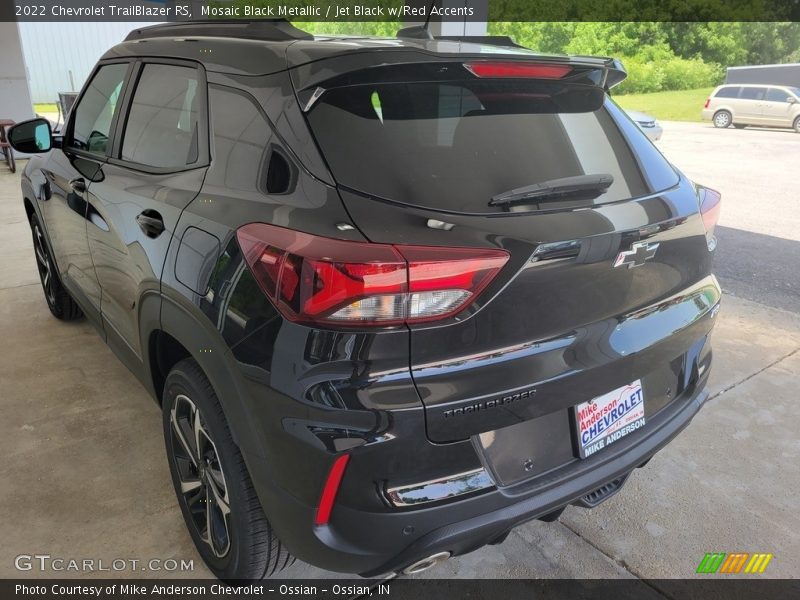 Mosaic Black Metallic / Jet Black w/Red Accents 2022 Chevrolet TrailBlazer RS