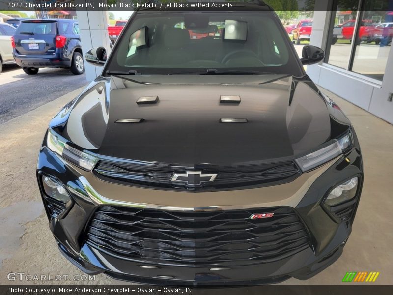 Mosaic Black Metallic / Jet Black w/Red Accents 2022 Chevrolet TrailBlazer RS